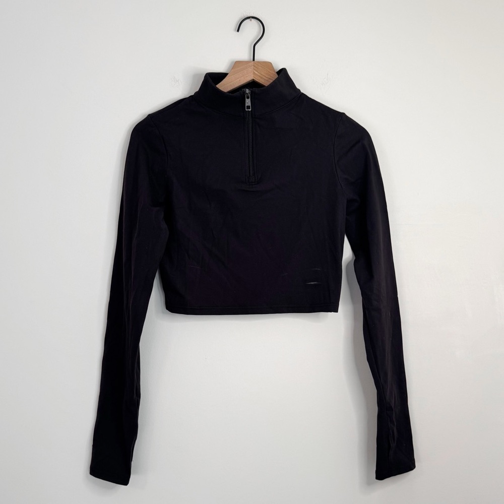 Vitality Black Cropped Quarter Zip Long Sleeve Size XL